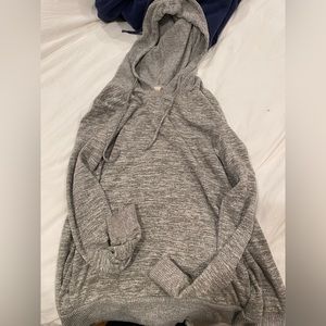 Size medium grey jasmine and ginger hoodie